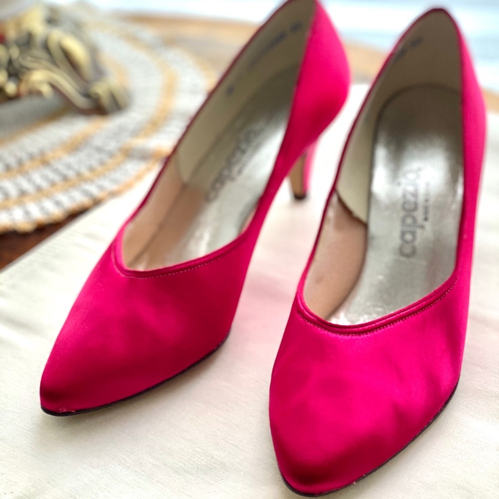 Capezio satin Pumps —made in US - Comfortable!!!!
